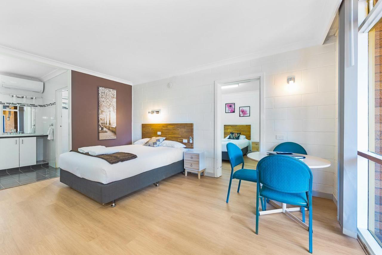 Plainsman Motel Forbes Εξωτερικό φωτογραφία