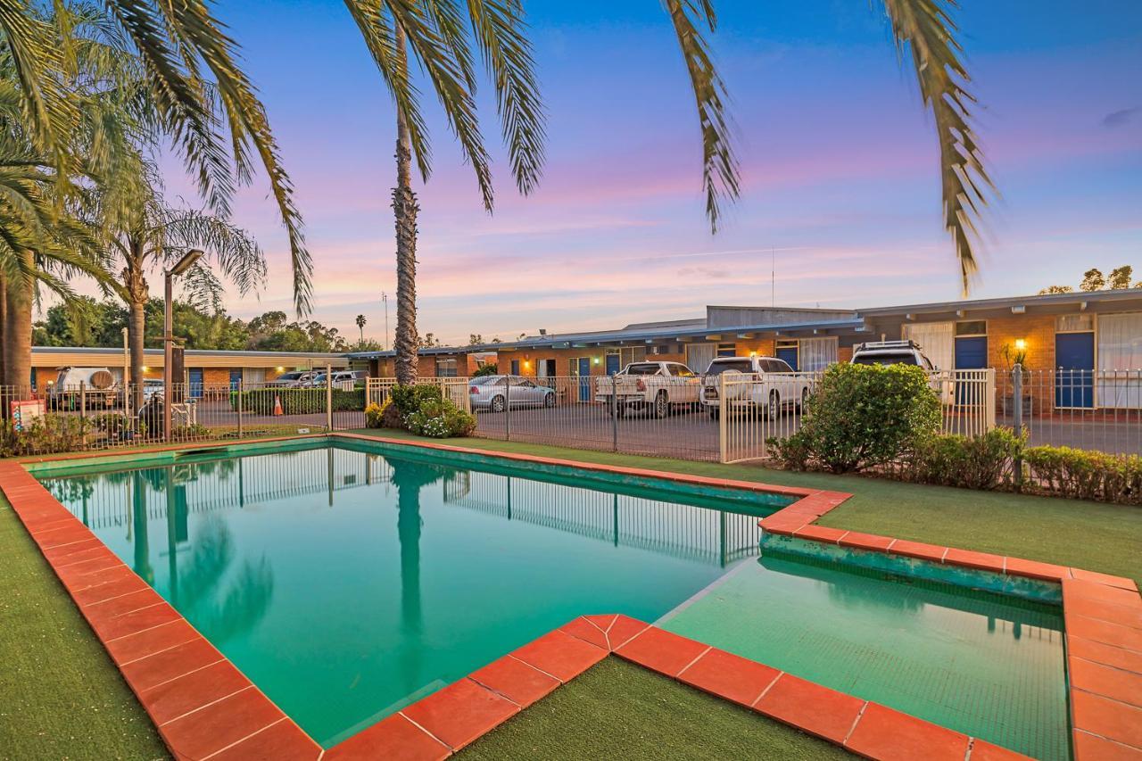 Plainsman Motel Forbes Εξωτερικό φωτογραφία