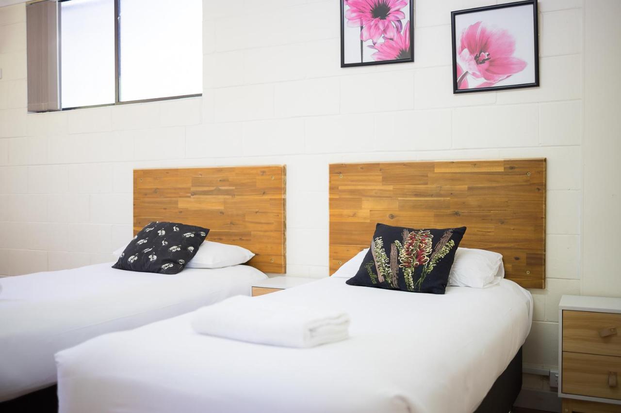 Plainsman Motel Forbes Εξωτερικό φωτογραφία
