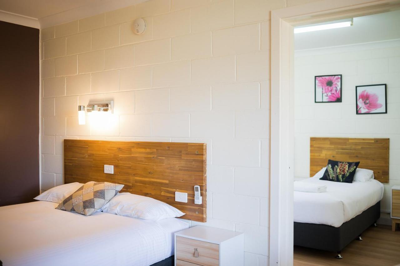 Plainsman Motel Forbes Εξωτερικό φωτογραφία